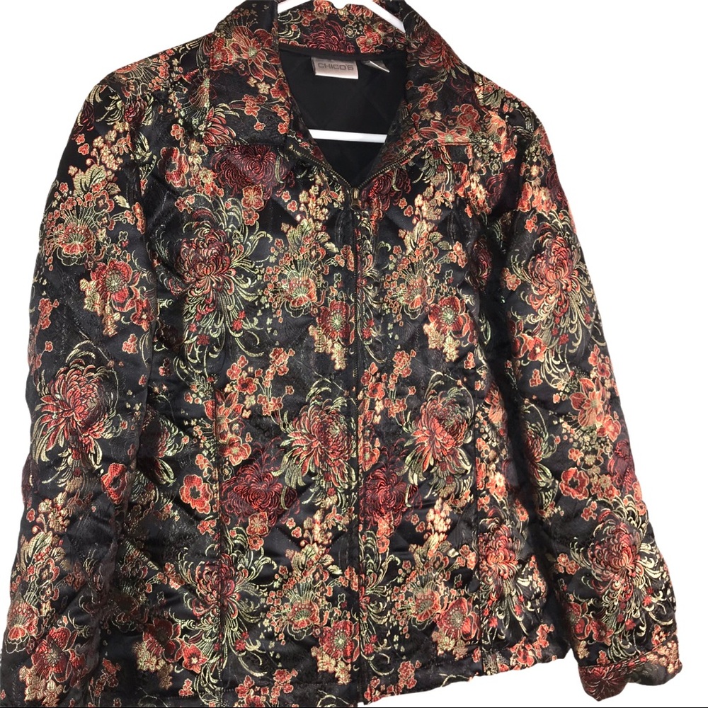 Beautiful Asian Brocade Quilted Jacket - Picture 3 of 11